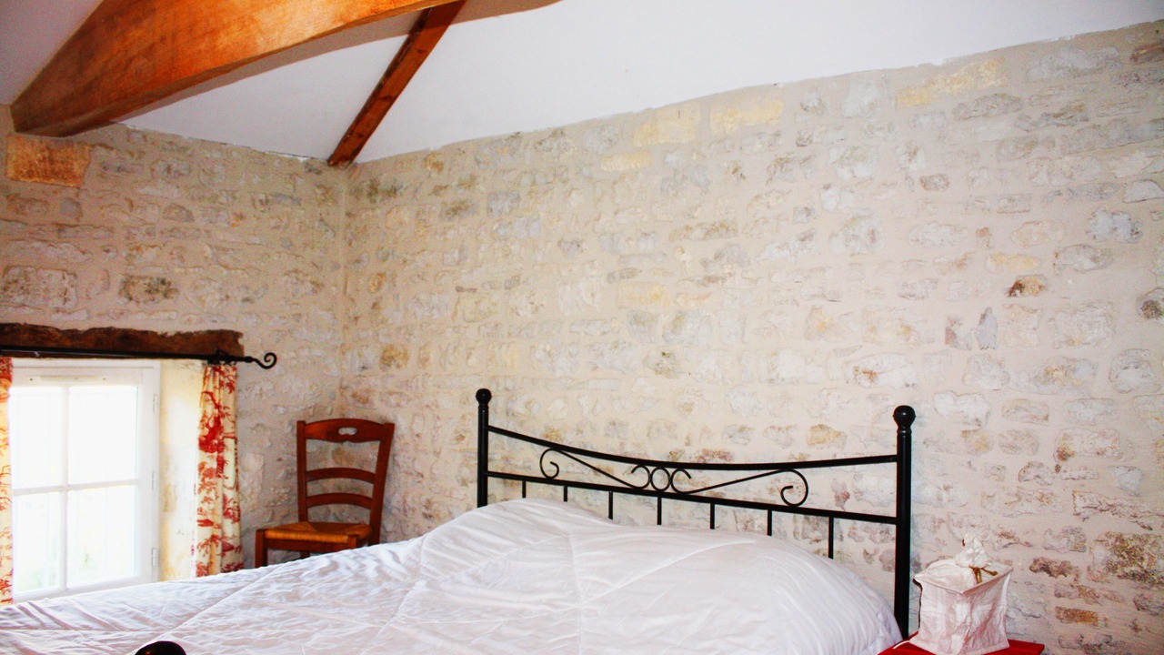 Photo of Bedroom in Asnieres-la-Giraud