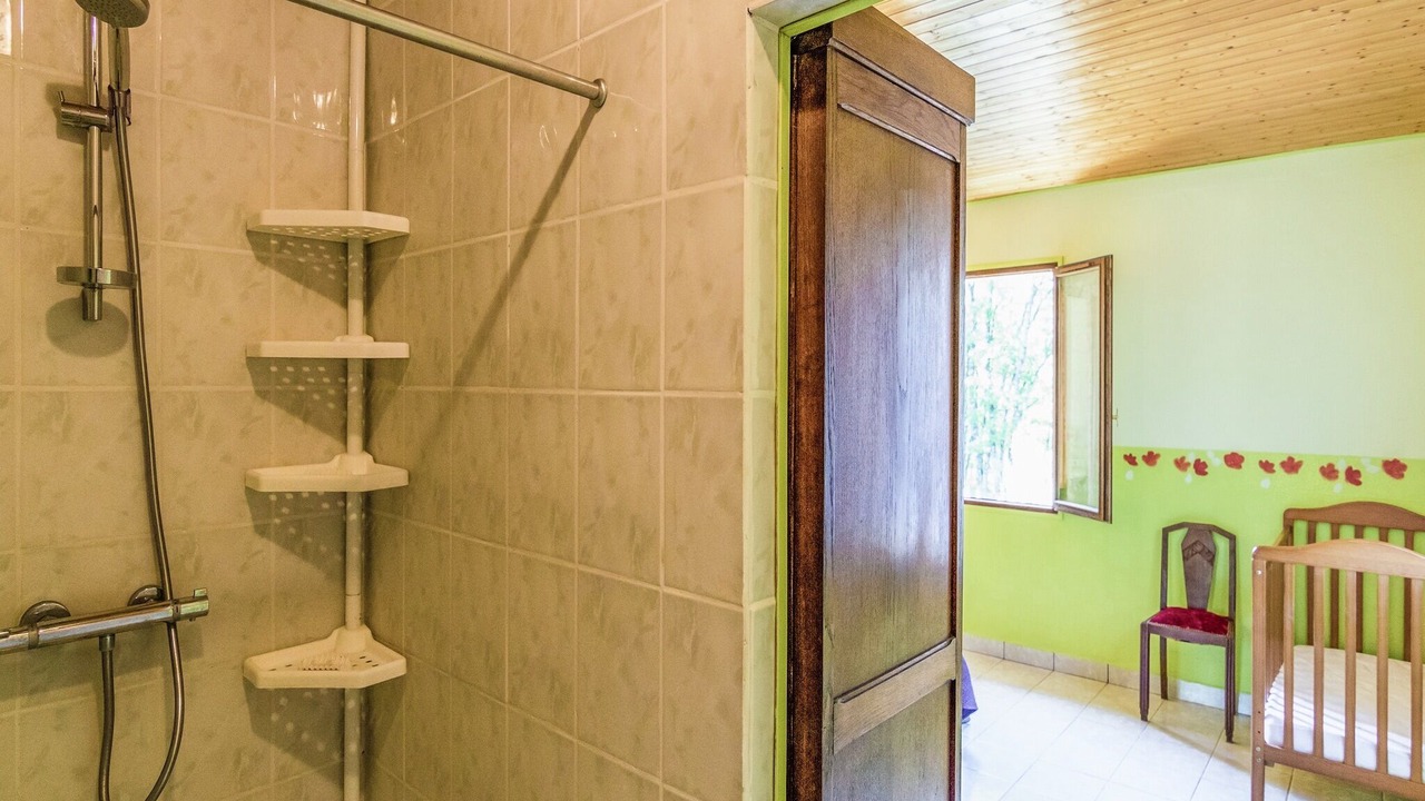 Photo of Bathroom in Salignac-Eyvignes