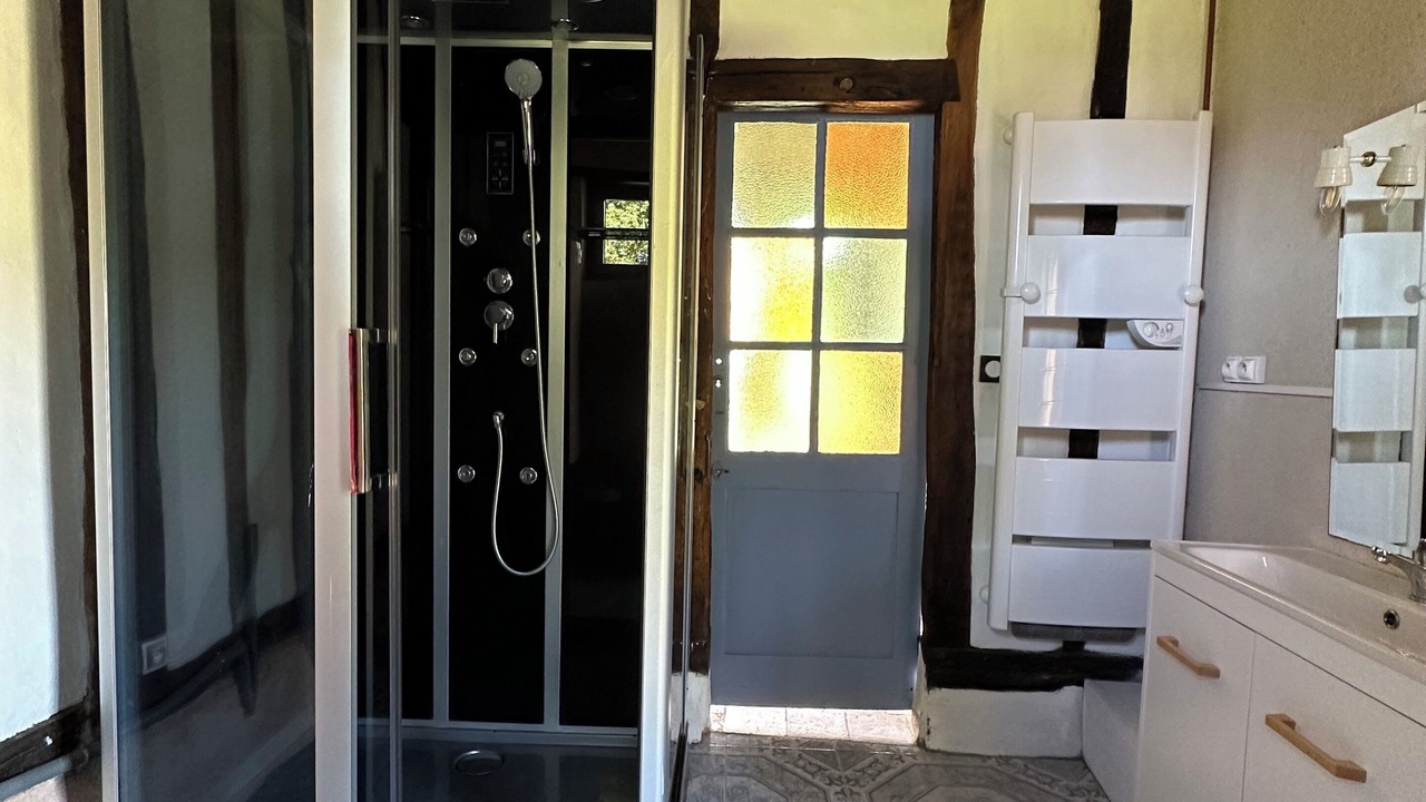 Photo of Bathroom in Autreche