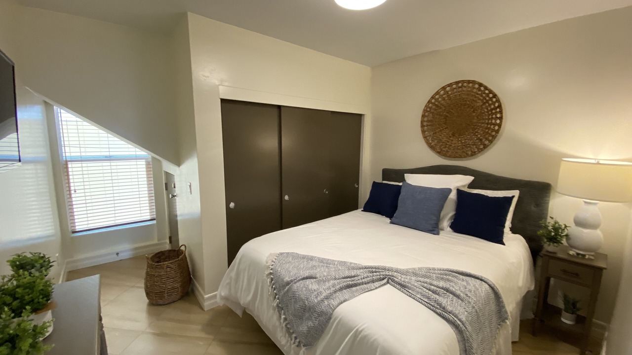 Photo of Bedroom in South Oceanside