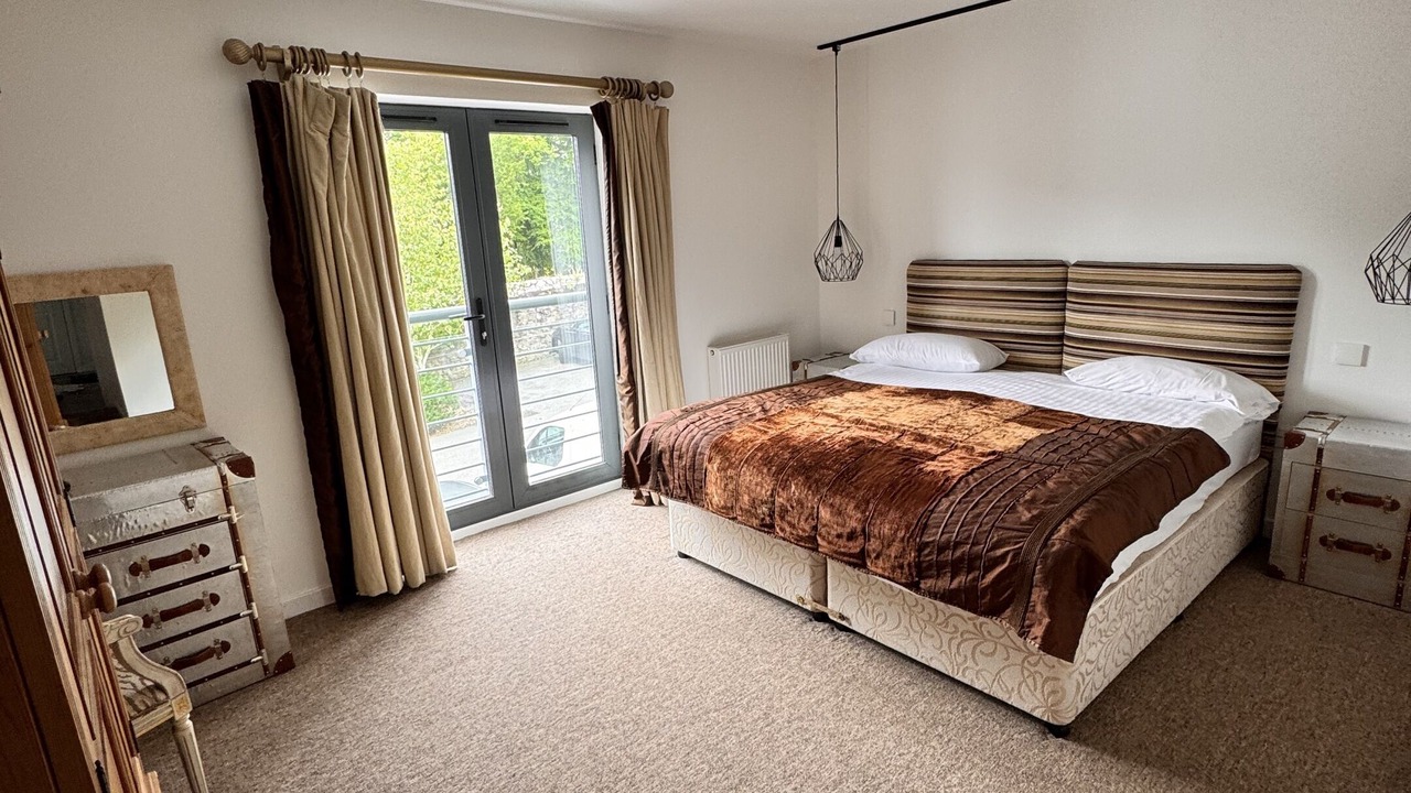 Photo of Others in Charlestown