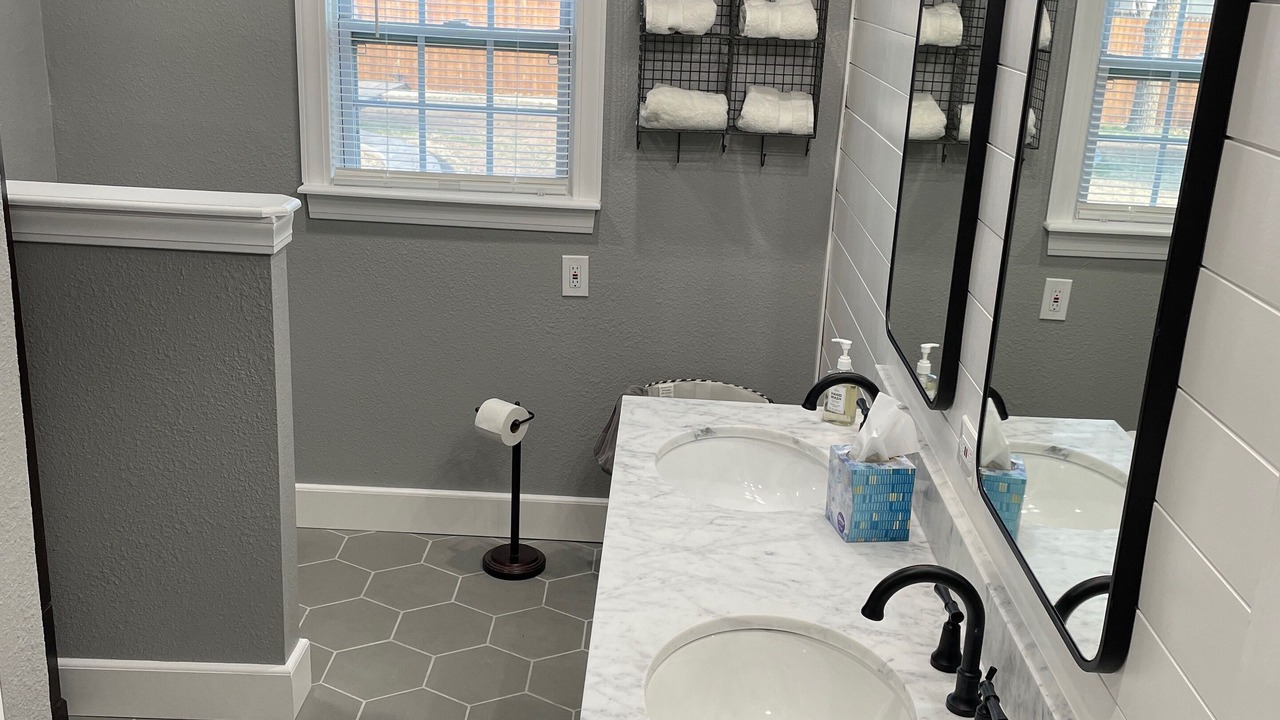 Photo of Bathroom in Tech Terrace