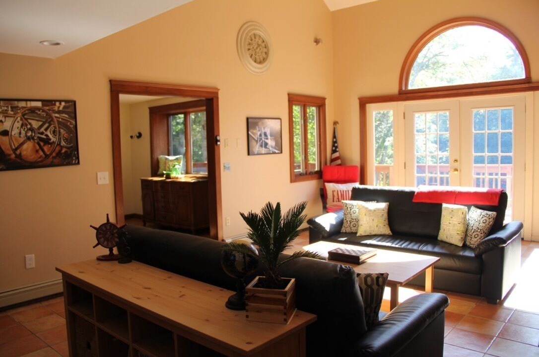 Photo of Livingroom in Marstons Mills