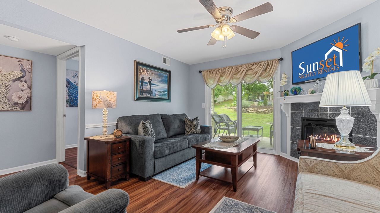 Photo of Livingroom in Table Rock