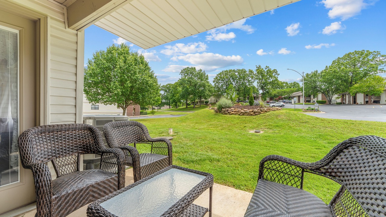 Photo of Patio Balcony in Table Rock