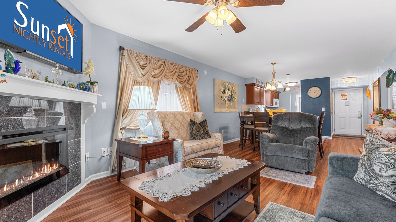 Photo of Livingroom in Table Rock