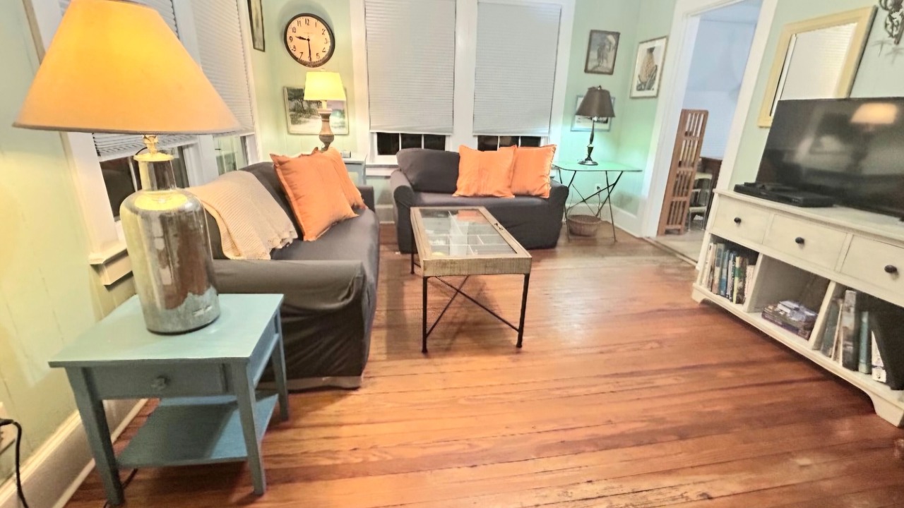 Photo of Livingroom in Tybee Island