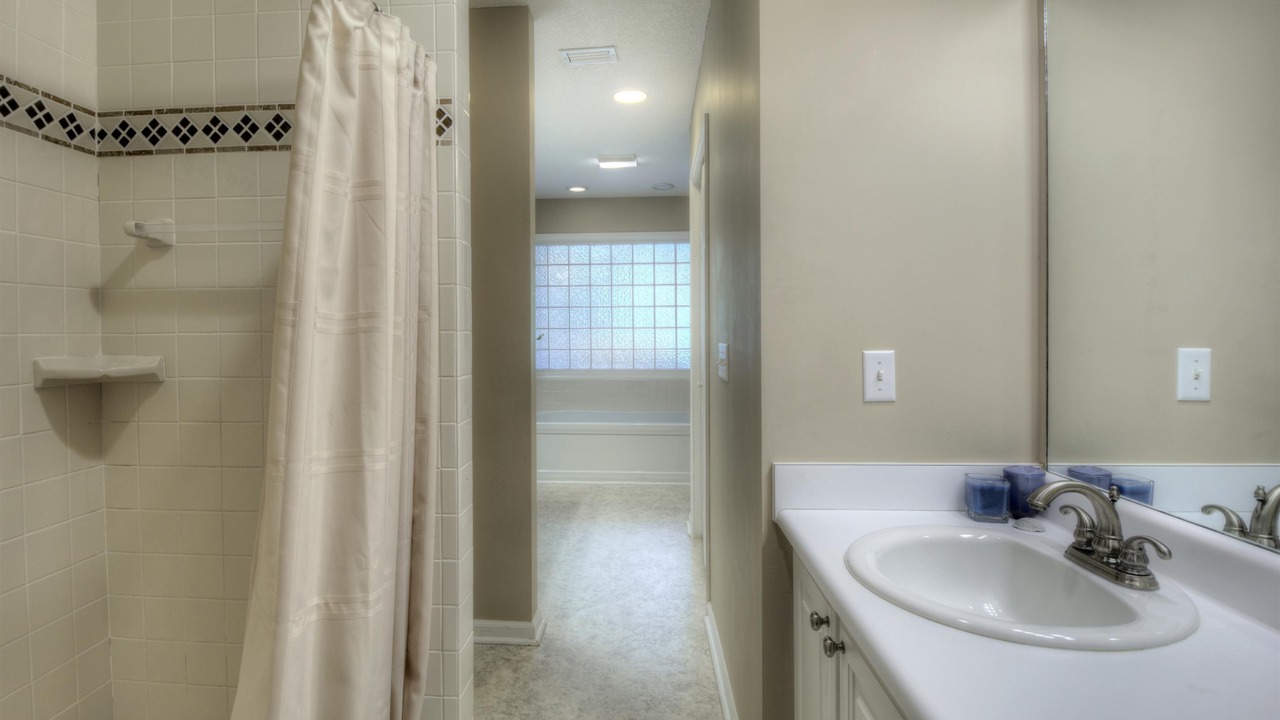 Photo of Bathroom in Demere Park
