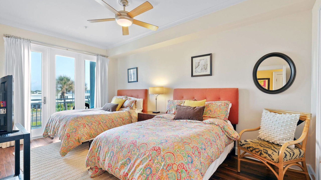 Photo of Bedroom in White Sands