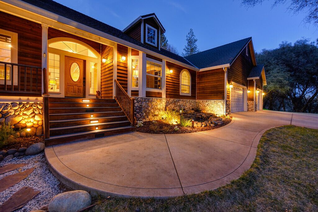 Photo of Outdoor in Auburn