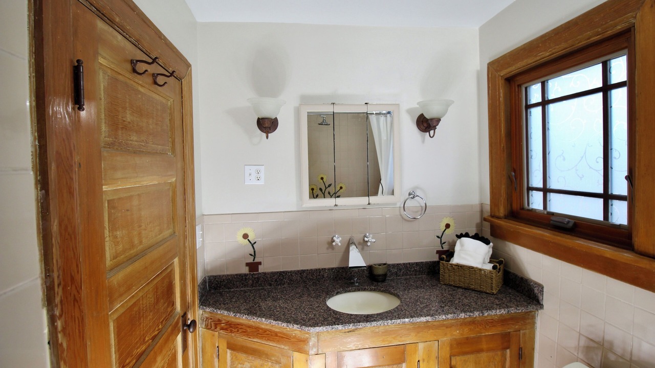 Photo of Bathroom in Stonington