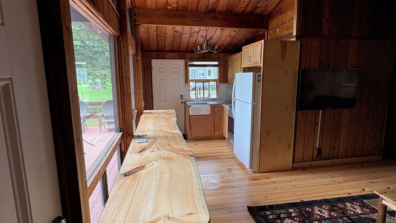 Photo of Others in Mayfield