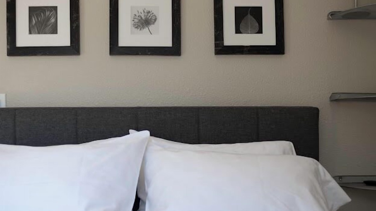 Photo of Others in Salem