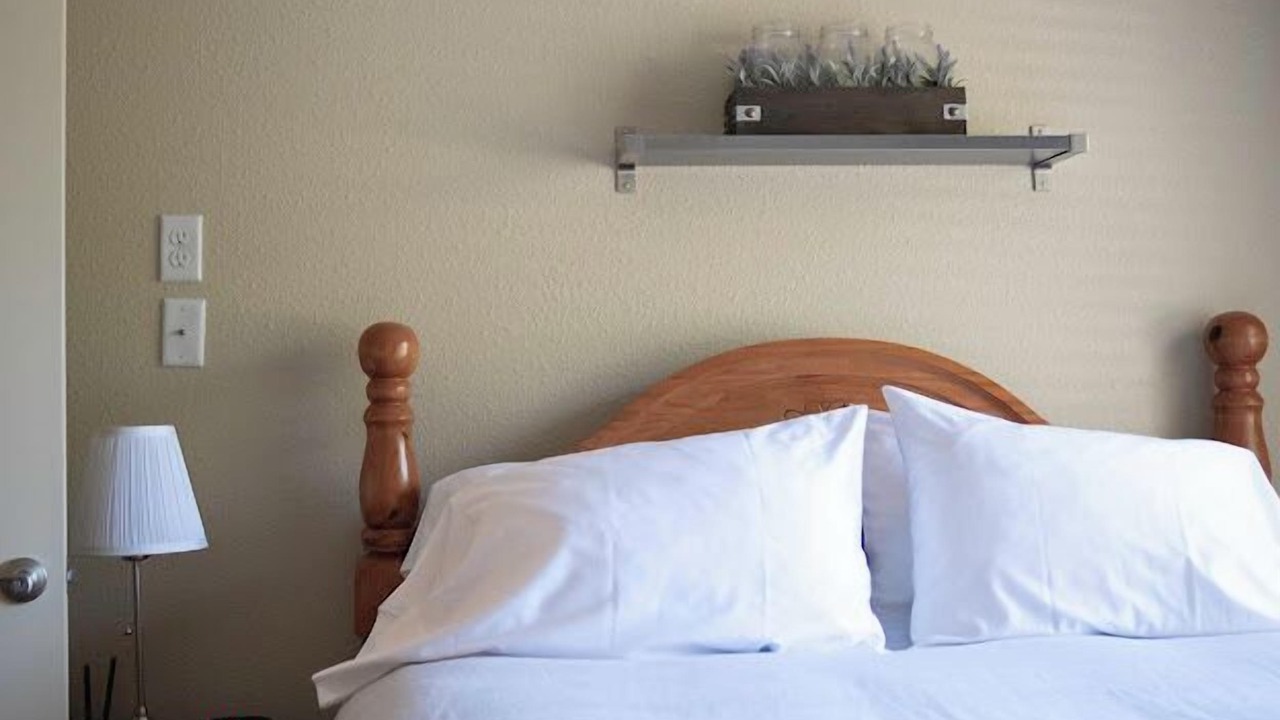 Photo of Others in Salem