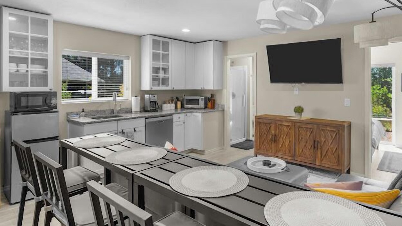 Photo of Others in Salem