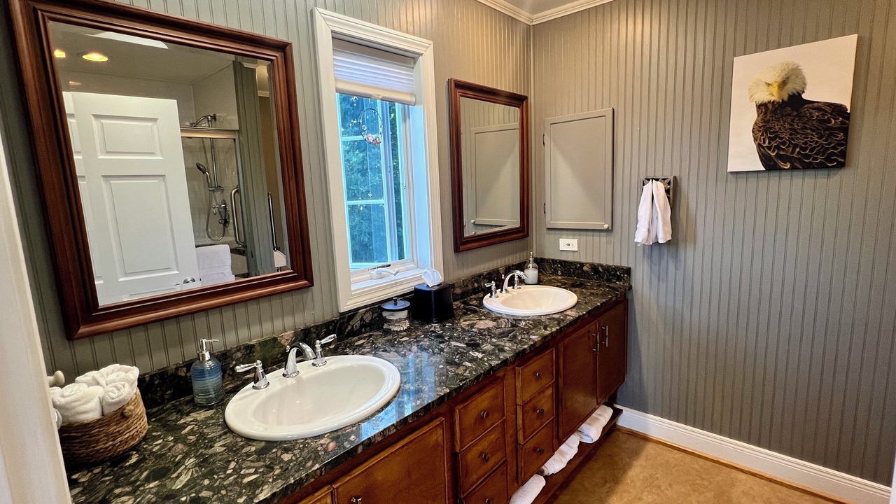 Photo of Bathroom in Eastport