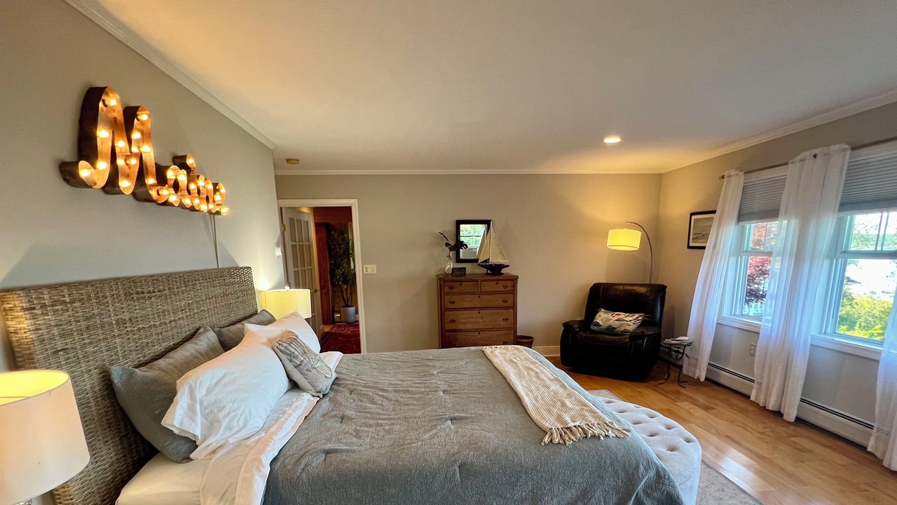 Photo of Bedroom in Eastport