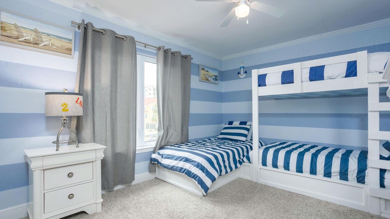 Photo of Bedroom in Pensacola Beach