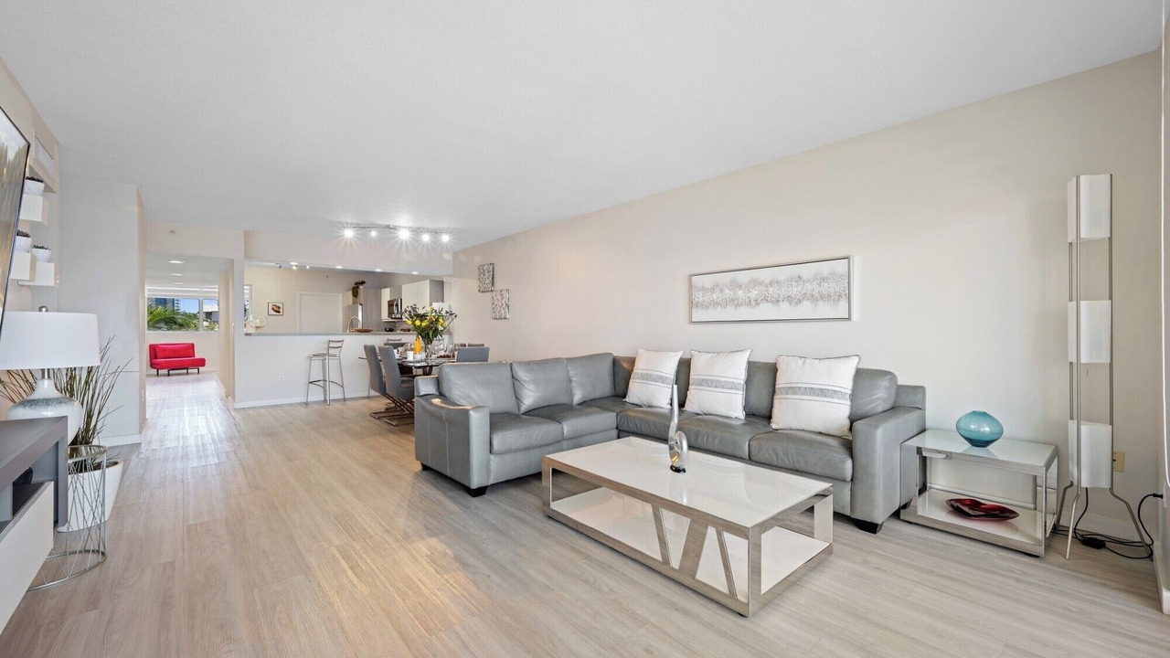 Photo of Livingroom in Sunny Isles Beach