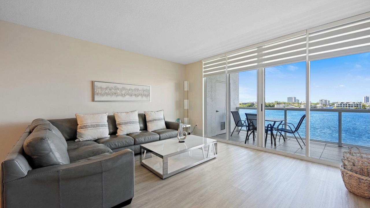 Photo of Livingroom in Sunny Isles Beach