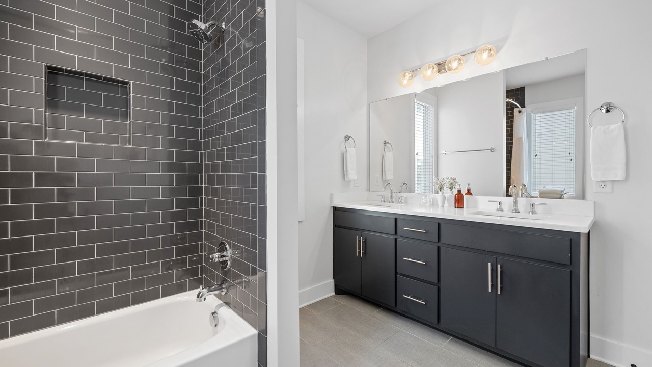 Photo of Bathroom in Edgehill
