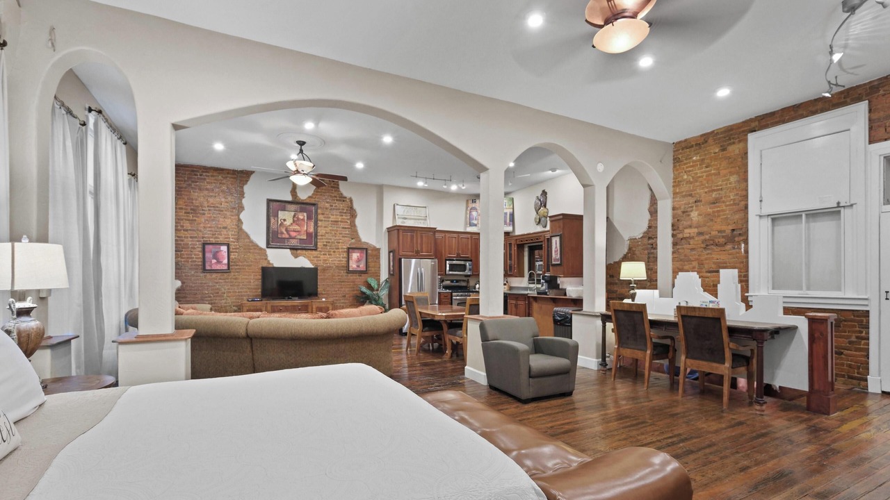 Photo of Others in Carthage