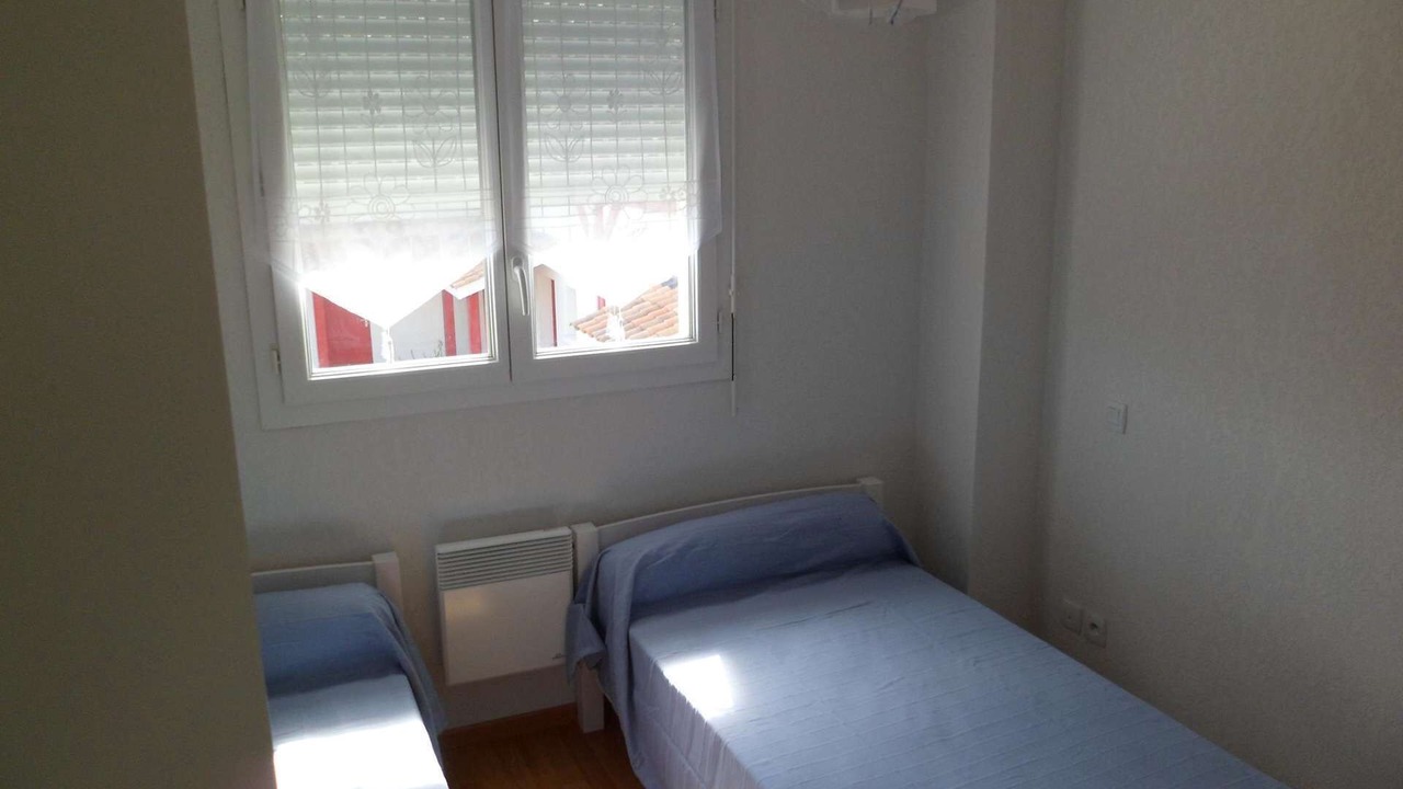 Photo of Bedroom in Messanges