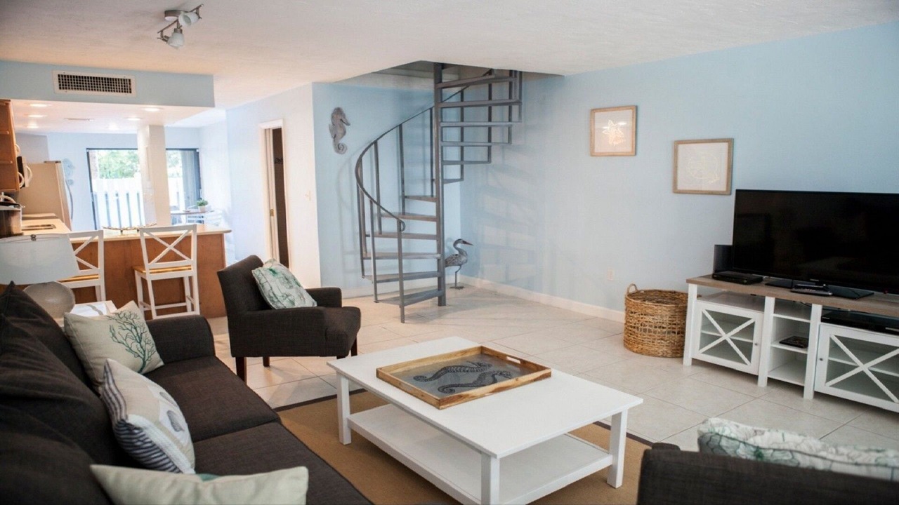 Photo of Bedroom in Islamorada