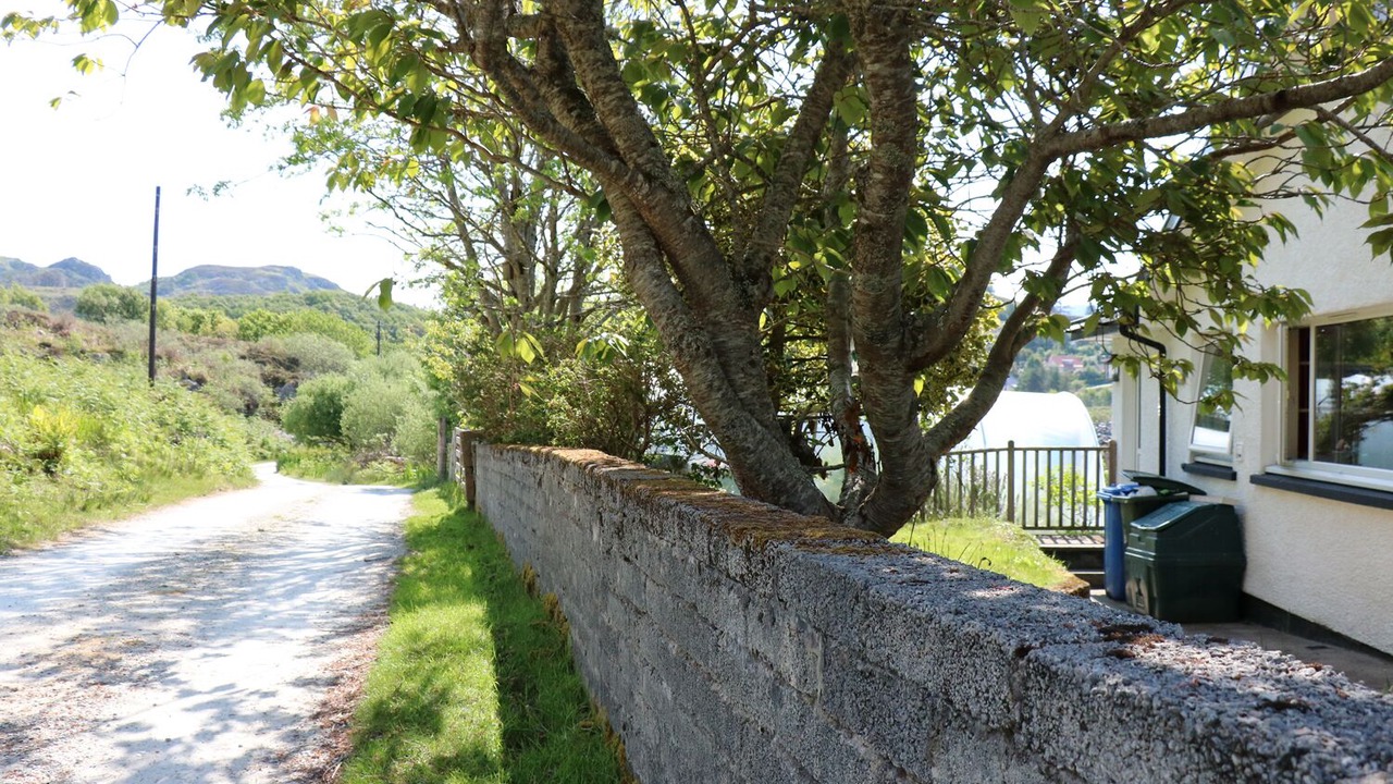 Photo of Outdoor in Morar