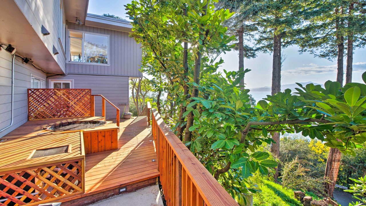 Photo of Others in Point Richmond