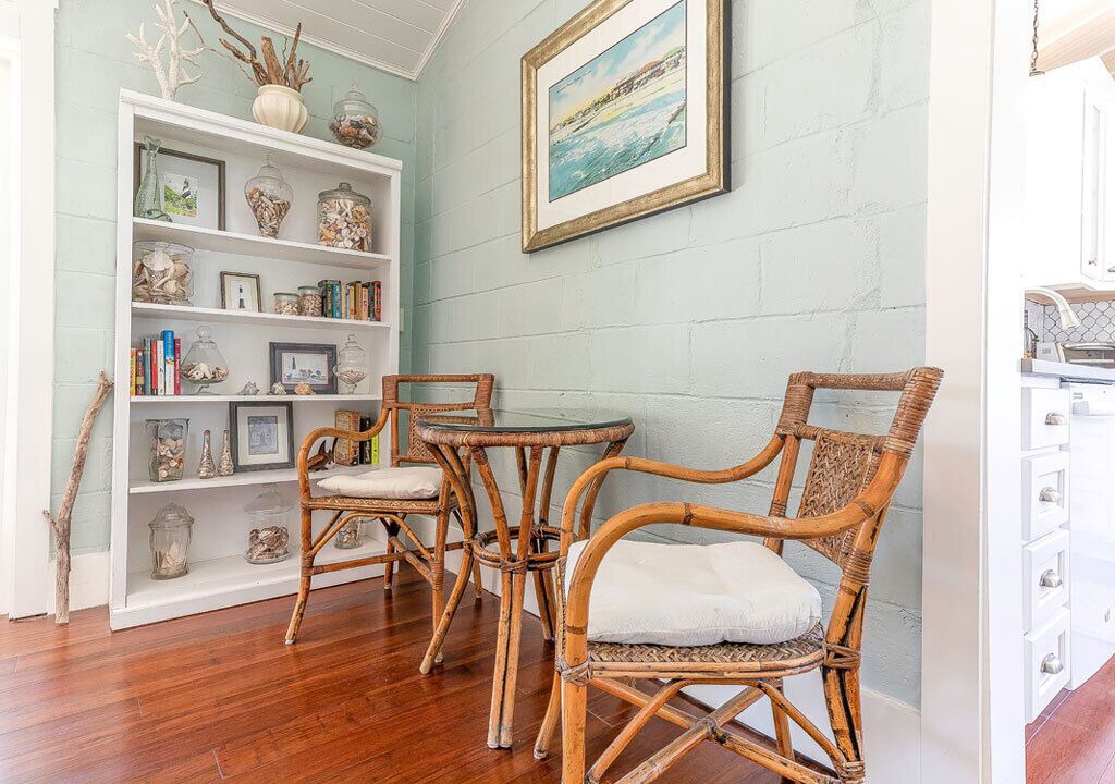 Photo of Bedroom in Savannah Beach