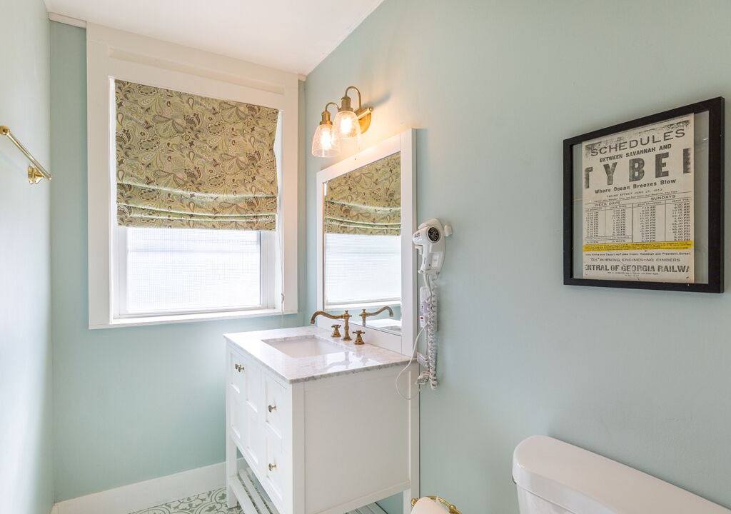 Photo of Bathroom in Savannah Beach
