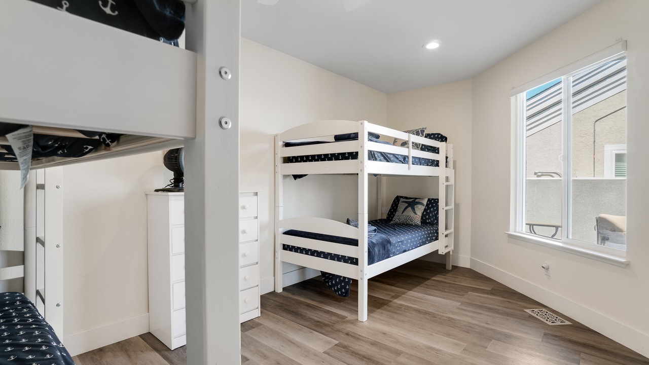 Photo of Bedroom in Discovery Bay
