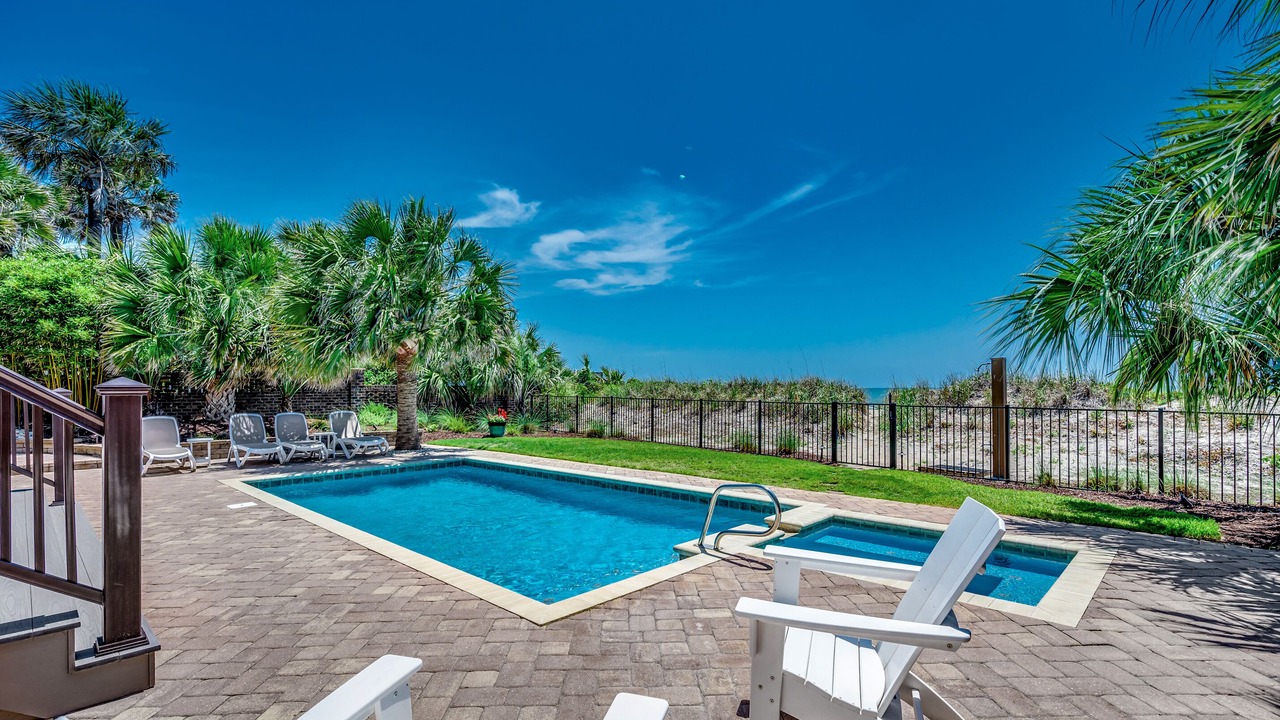 Photo of Outdoor in Long Bay Estates