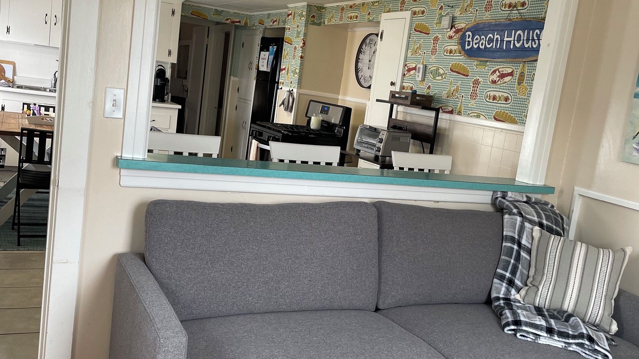 Photo of Livingroom in Salisbury Beach