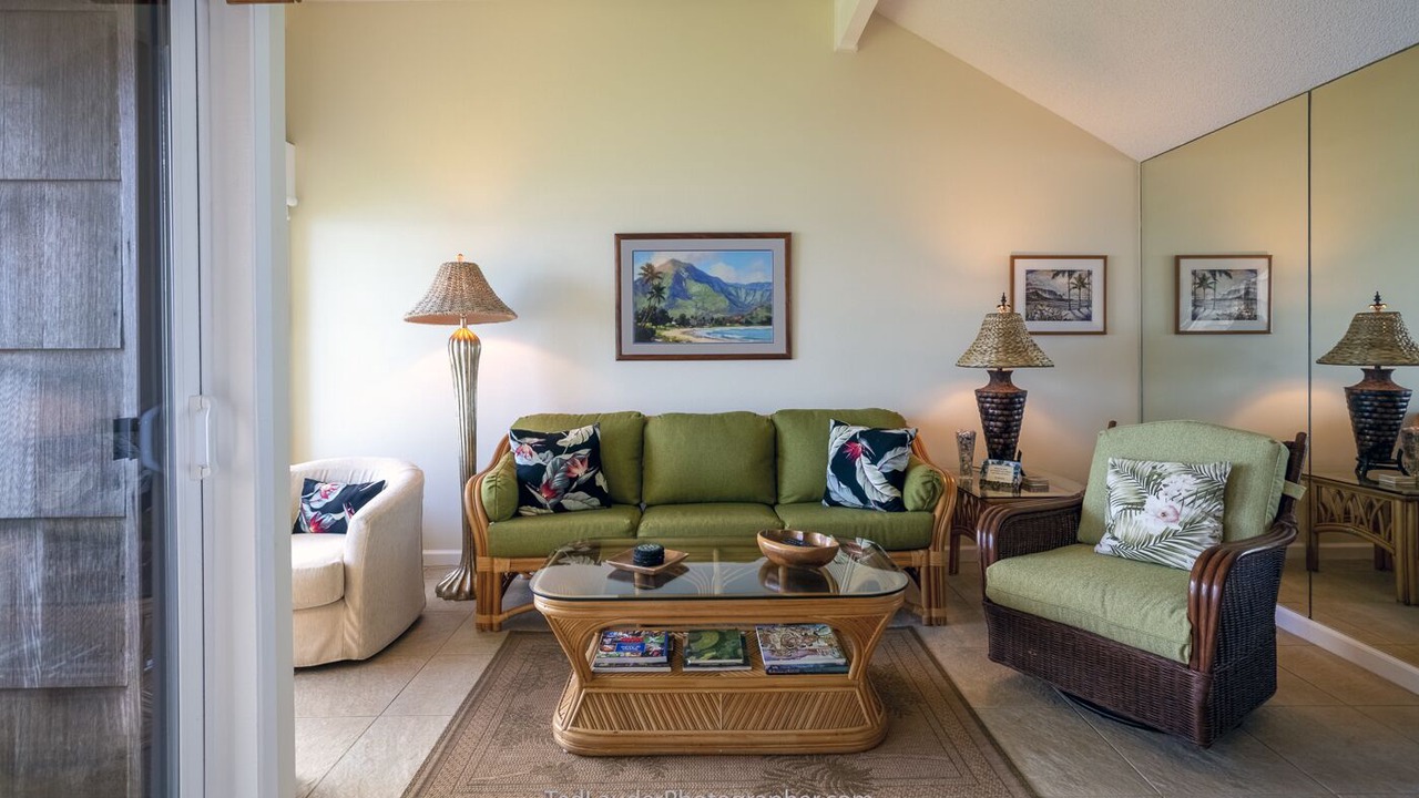 Photo of Livingroom in Princeville