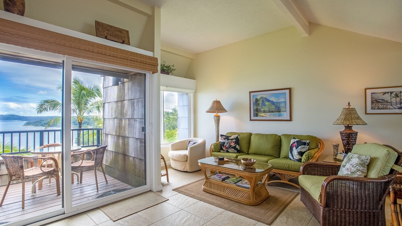 Photo of Livingroom in Princeville