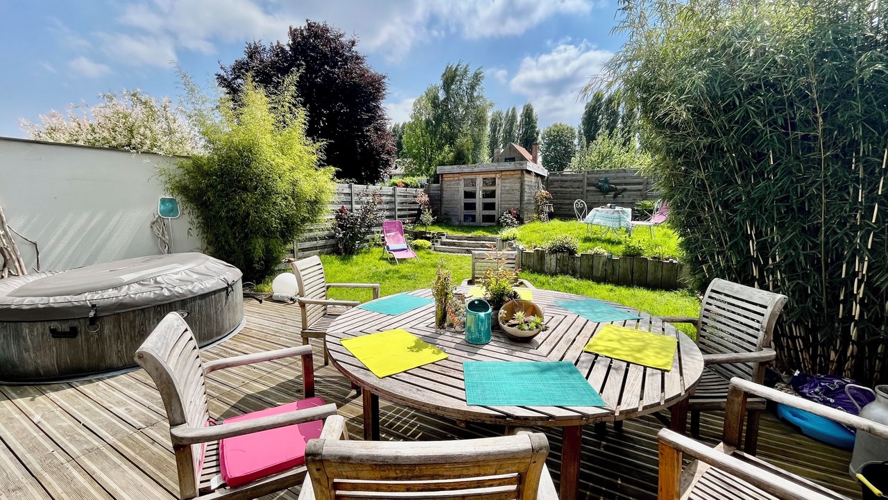 Photo of Outdoor in Perenchies