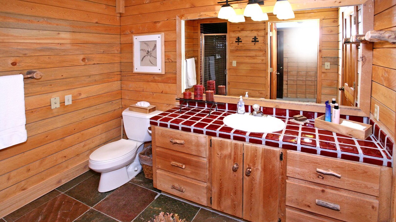 Photo of Bathroom in Sundance