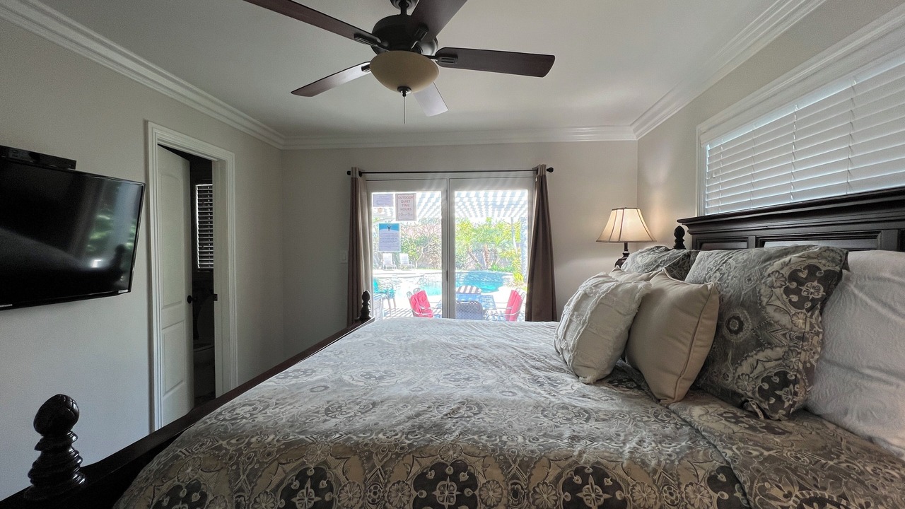 Photo of Bedroom in Hermosa Village