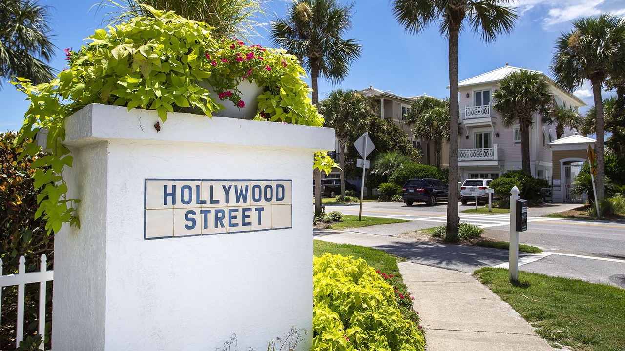 Photo of Others in Delos