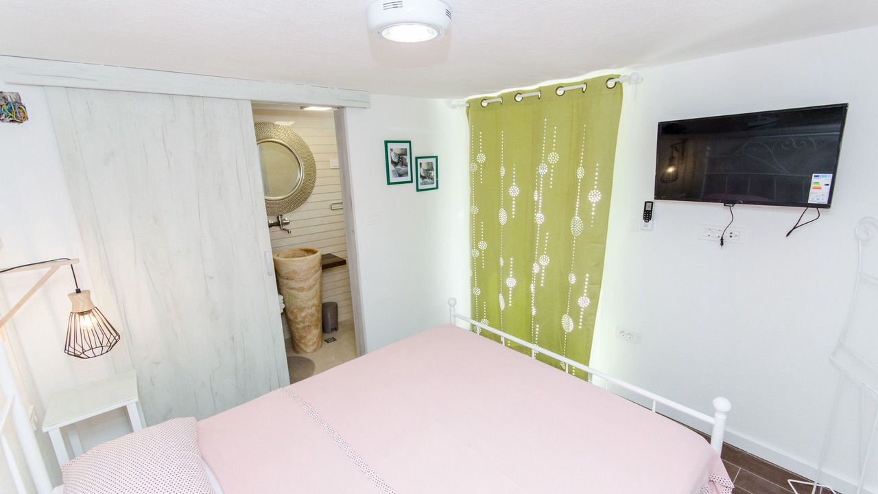 Photo of Bedroom in Sumartin