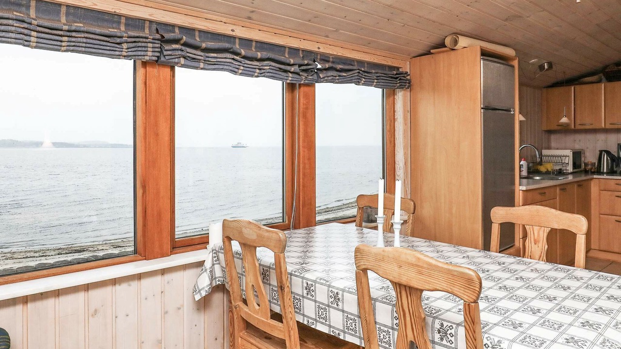 Photo of Others in Hvalpsund