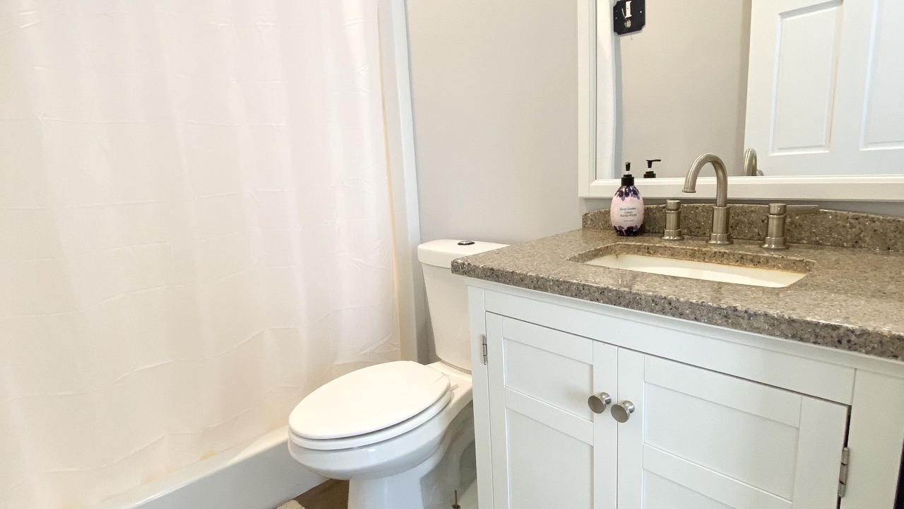 Photo of Bathroom in Watkins Glen