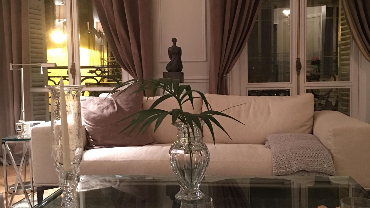 Photo of Bedroom in 6th Arrondissement