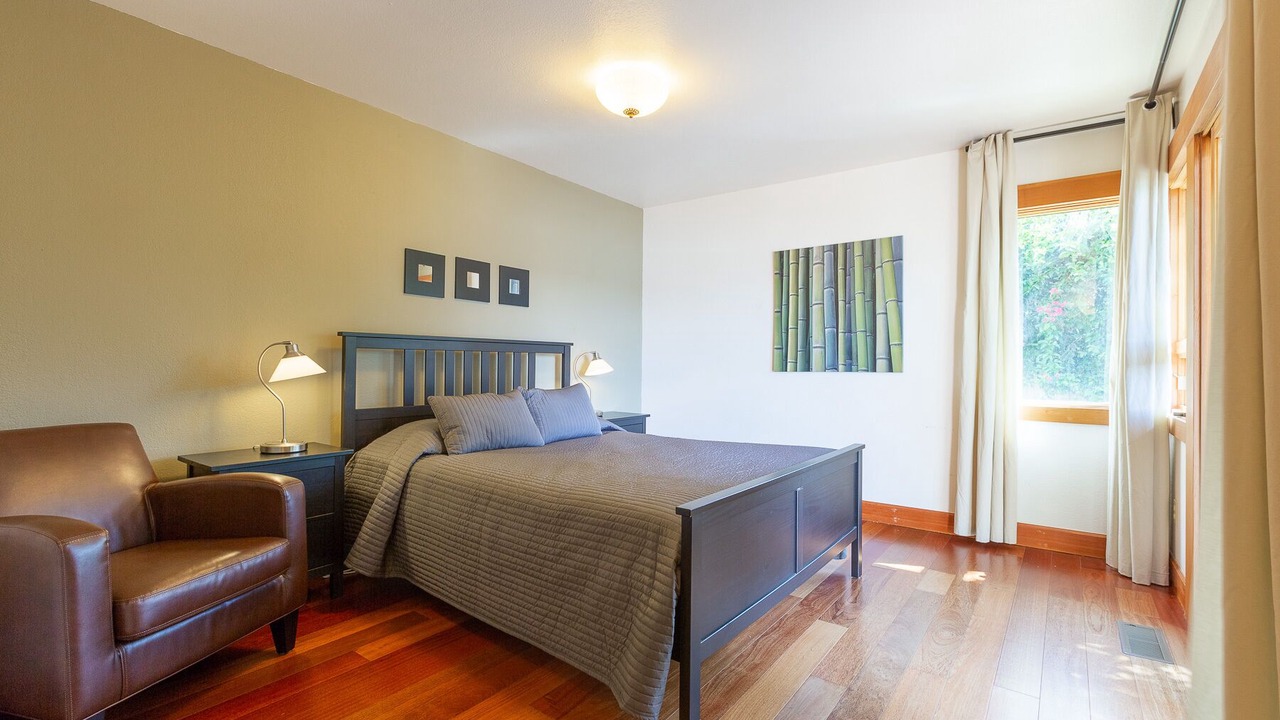 Photo of Bedroom in Strawberry