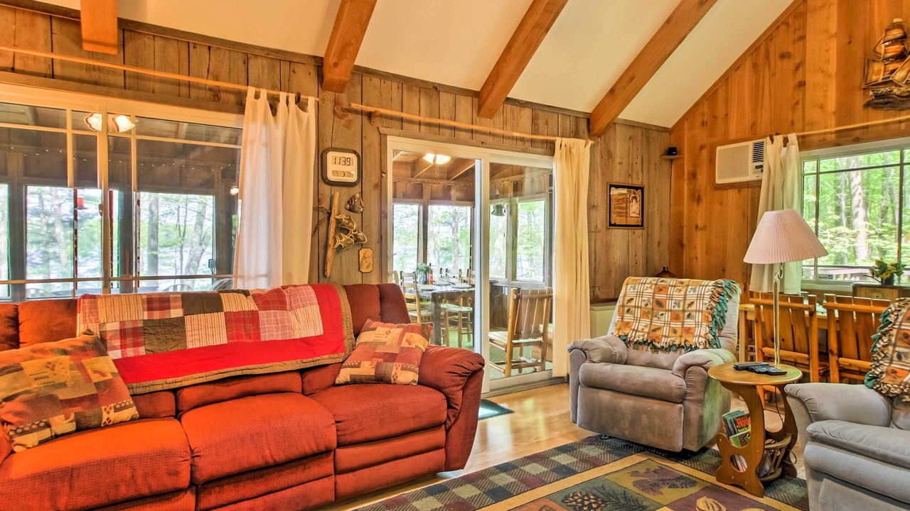 Photo of Livingroom in Cumberland
