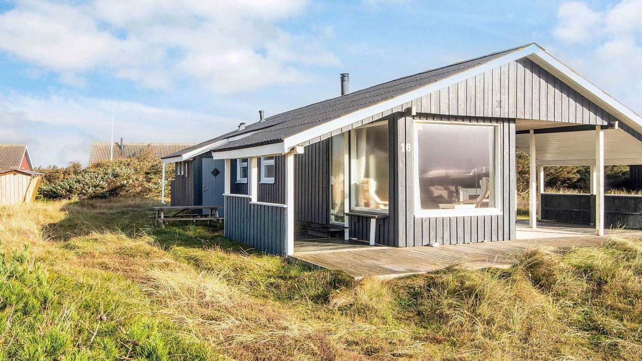 Photo of Outdoor in Vrist Strand