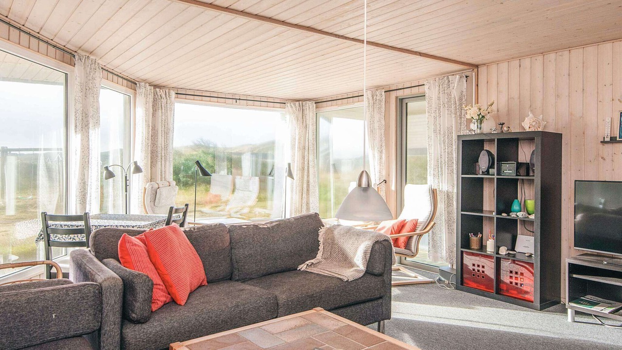 Photo of Others in Vrist Strand