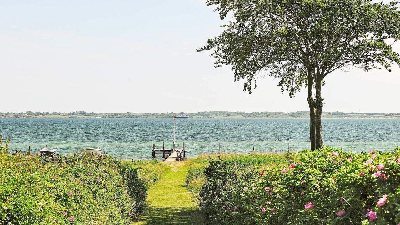 Photo of Outdoor in Helnæs By